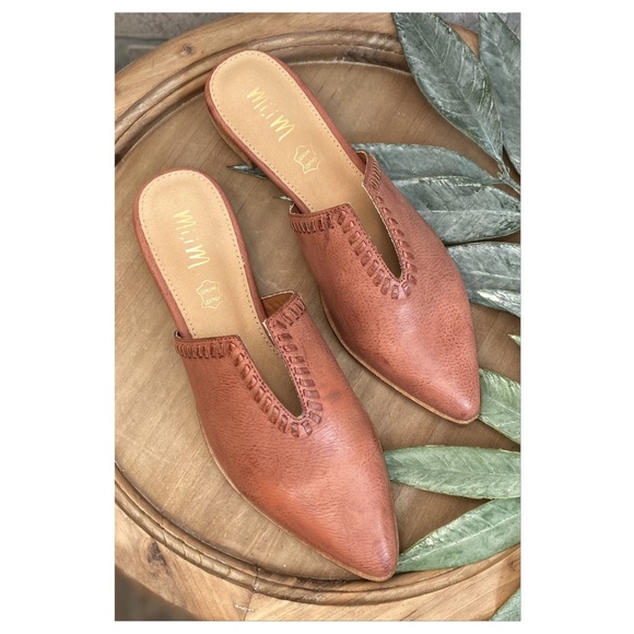 Mi.iM Shoes - Mi.iM "Sophia" V-Cut Pointed Mule--Watermelon